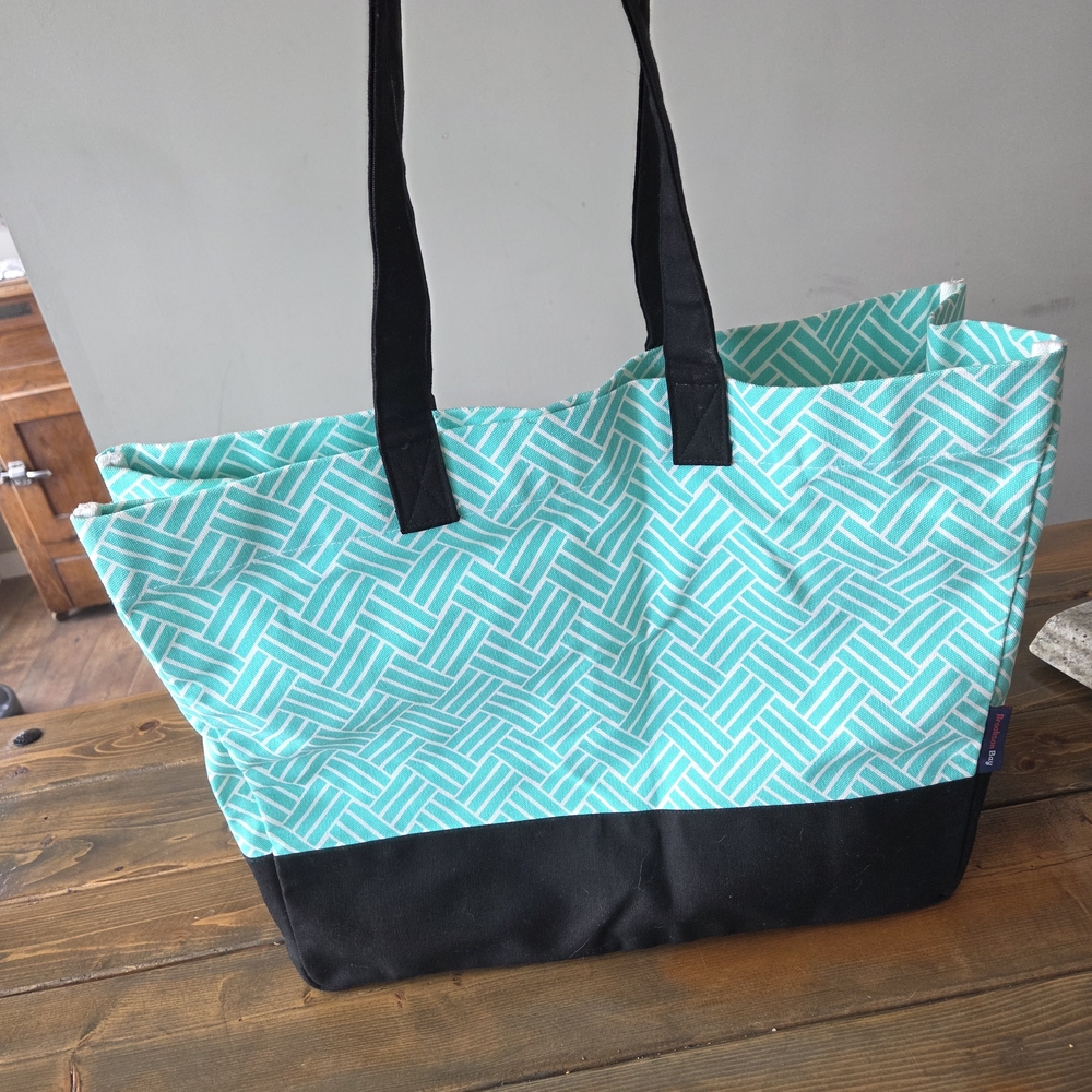 Brookson Bay Canvas Tote